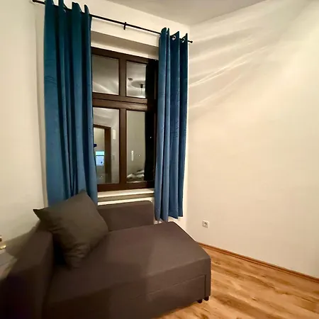 Apartment Wu Flats