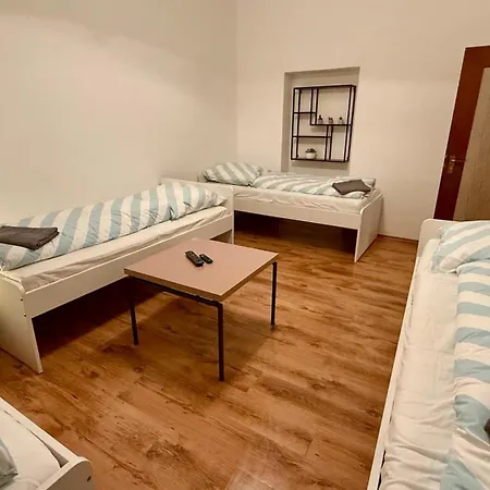 Wu Flats Wuppertal