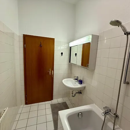 Wu Flats Apartment *